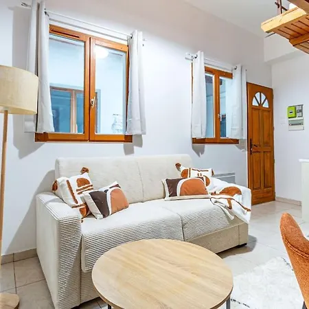 Avenue Philippe Auguste - Ii * Paris